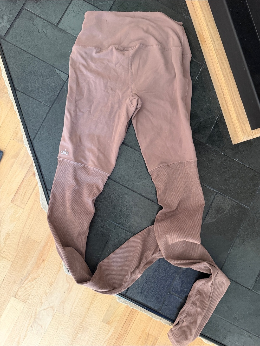 ALO Yoga Pilates blush pink Leggings
